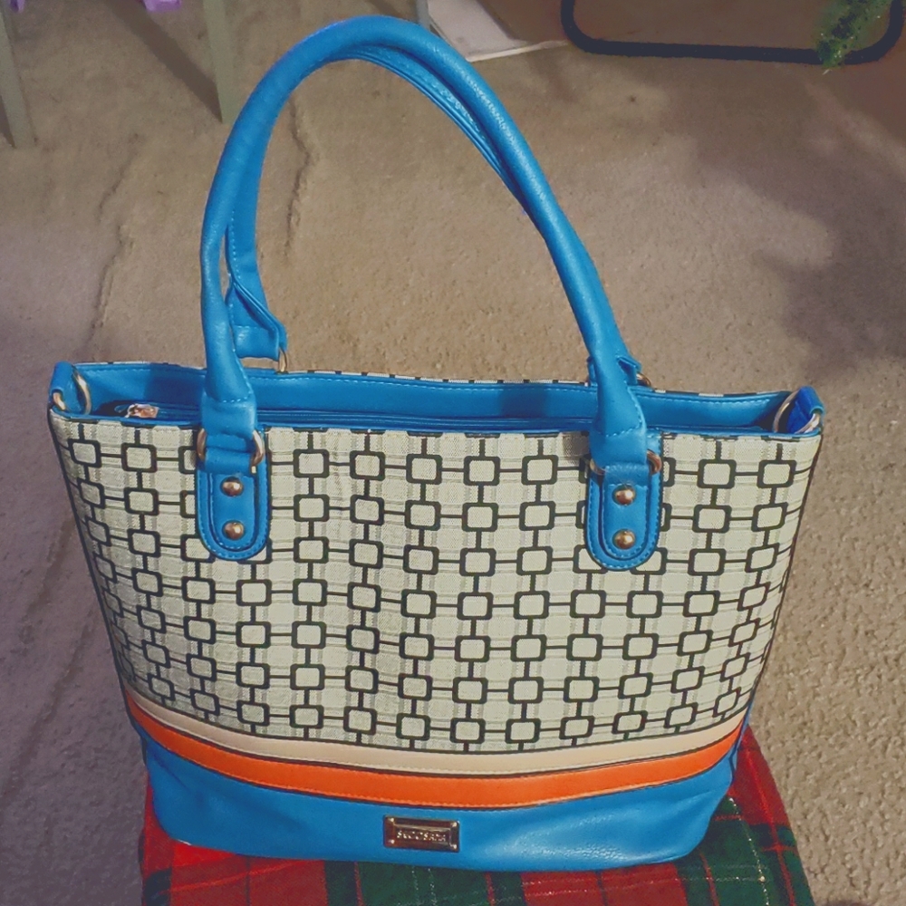 Secosama satchel